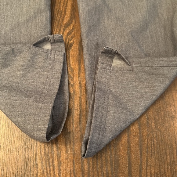 FIGS Technical Collection Medical Scrubs Pants. Size XS - Picture 6 of 7